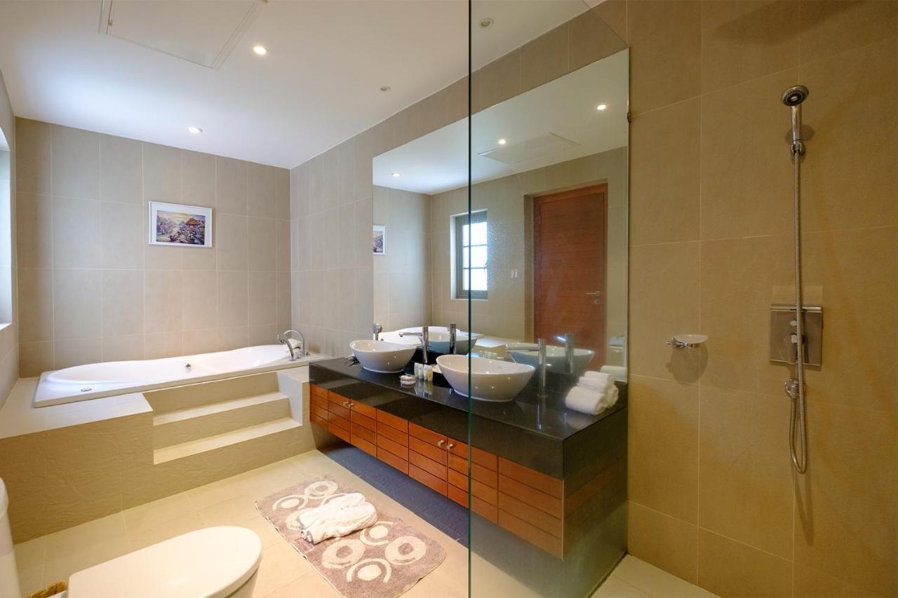 Luxe 2br Pool Walk To Bangtao Phuket